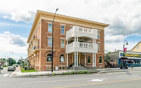 Luxury Rideau Apartments By Globalstay